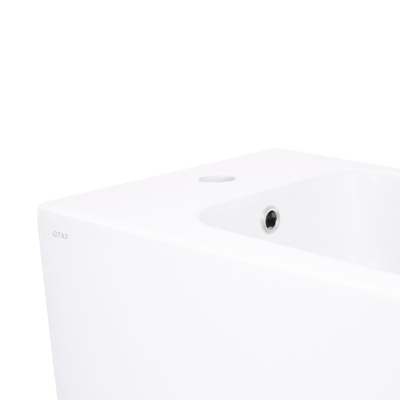 Биде подвесное Qtap Crow 485х340х290 мм White QT05555371W