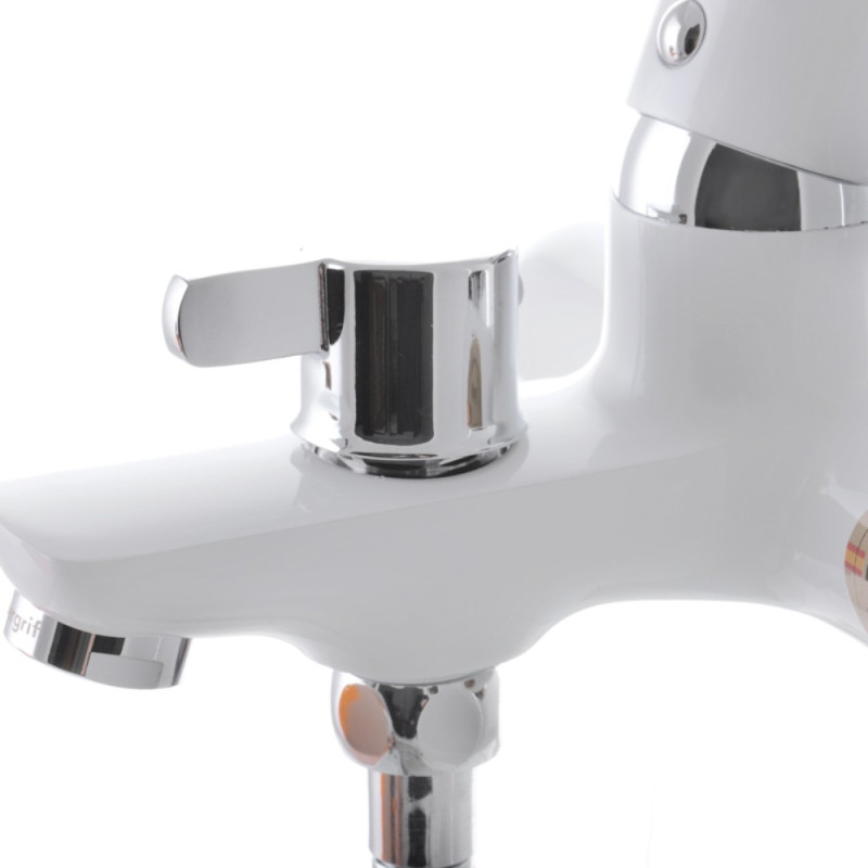 Смеситель для ванны Ibergrif Square M13222W (IB0033)